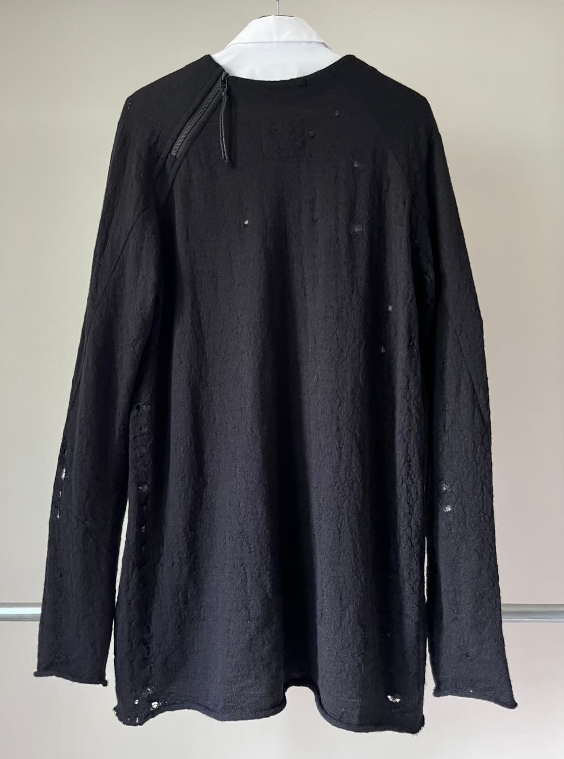 LEON LOUIS DAMAGED KNIT 상품이미지4