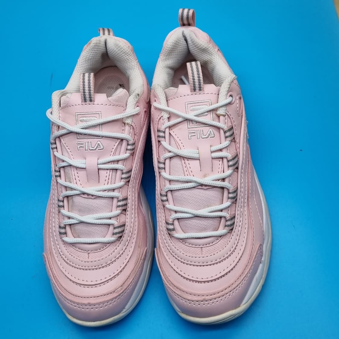 휠라 디스럽터. 여성운동화240  상품이미지2