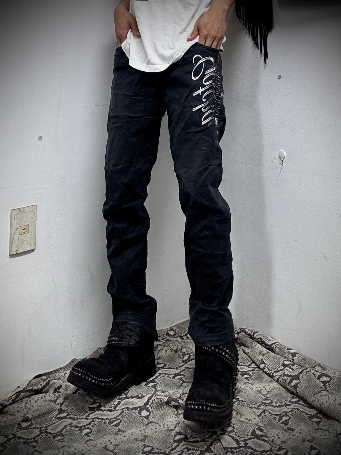 “Gotcha” Y2K Lettering Black Pants 상품이미지1