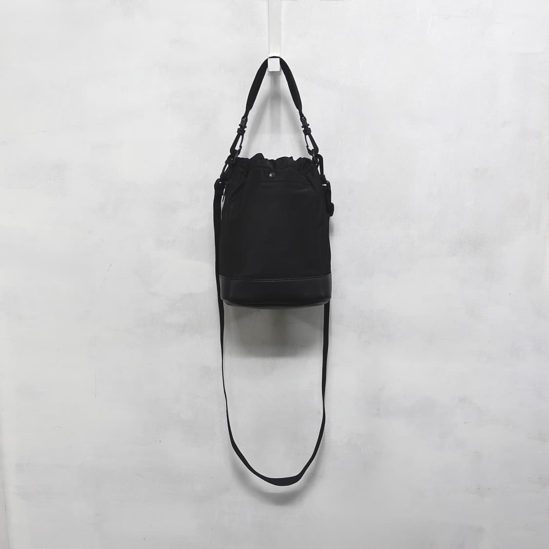 GU X UNDERCOVER GU x 언더커버 블랙 숄더백 상품이미지2