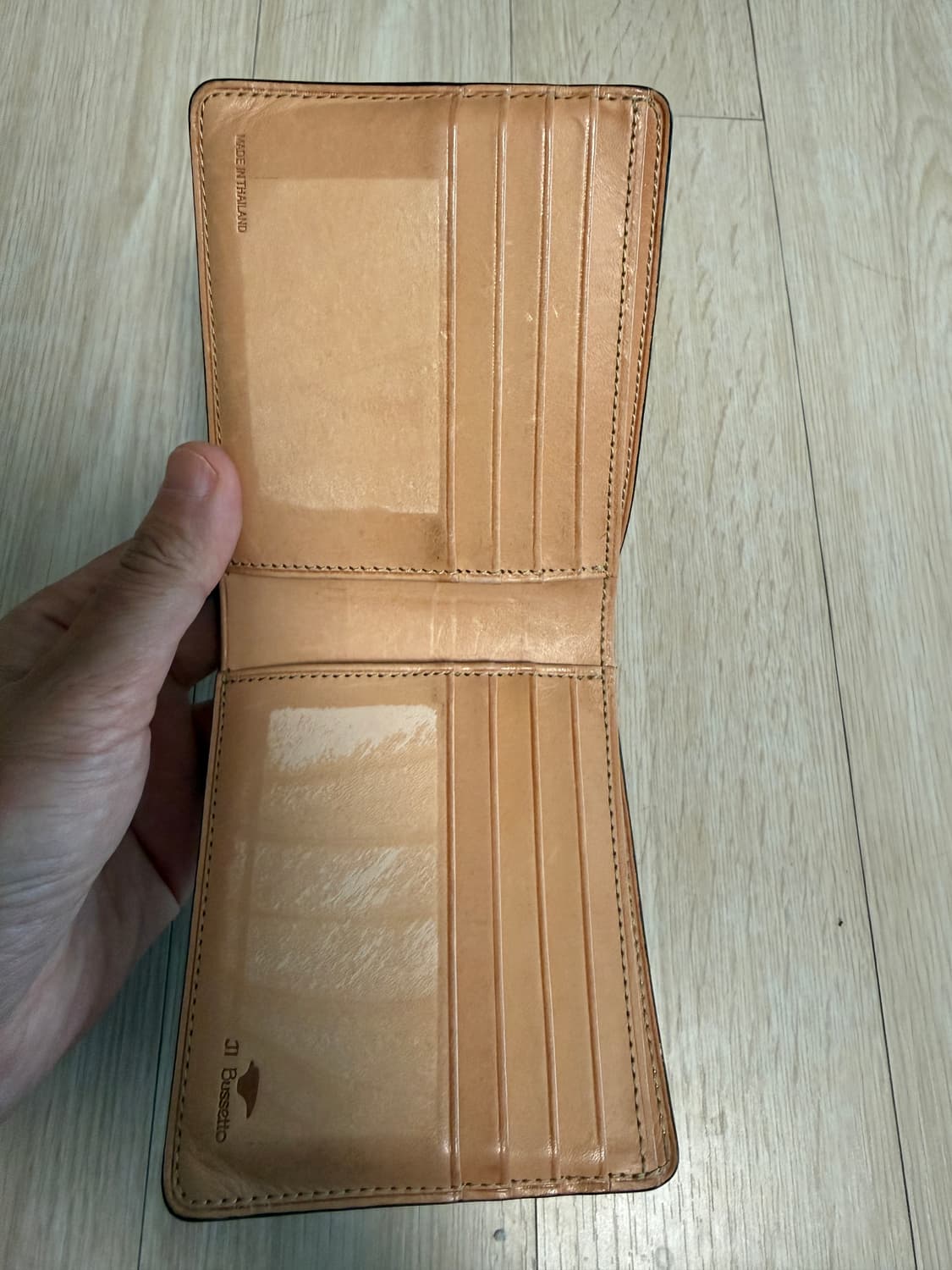 일부세토 IL BUSSETTO 가죽 바이폴드 남자 지갑 다크 네이비 상품이미지3