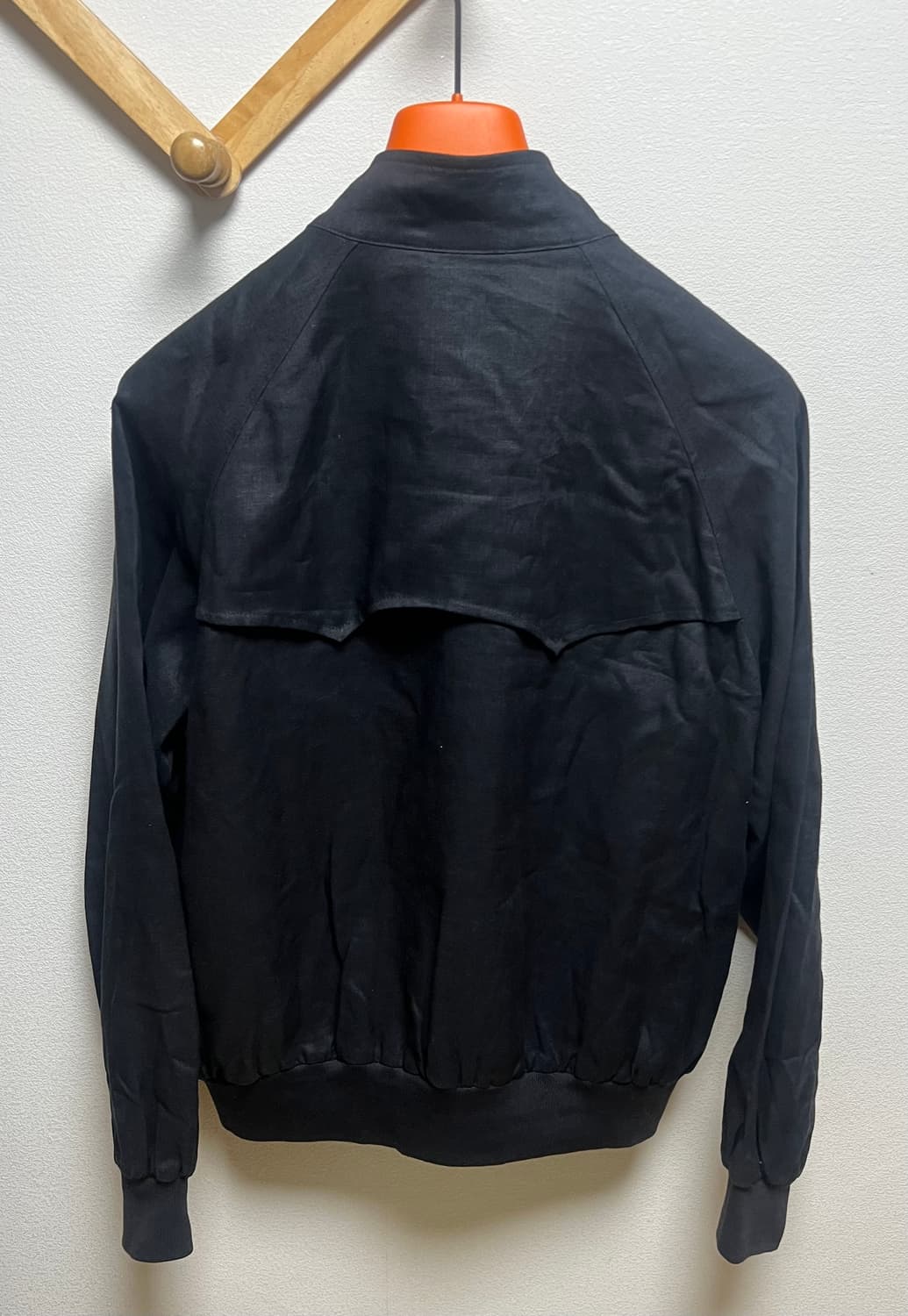 새제품) 브룩스브라더스 346 해링턴 바라쿠타 블랙 리넨 자켓 M사이즈 상품이미지2