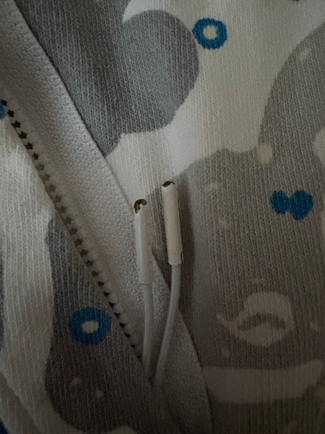 (렌티큘러 로고)(야광)베이프 릴렉스드 스페이스 카모 크루넥 화이트 상품이미지8