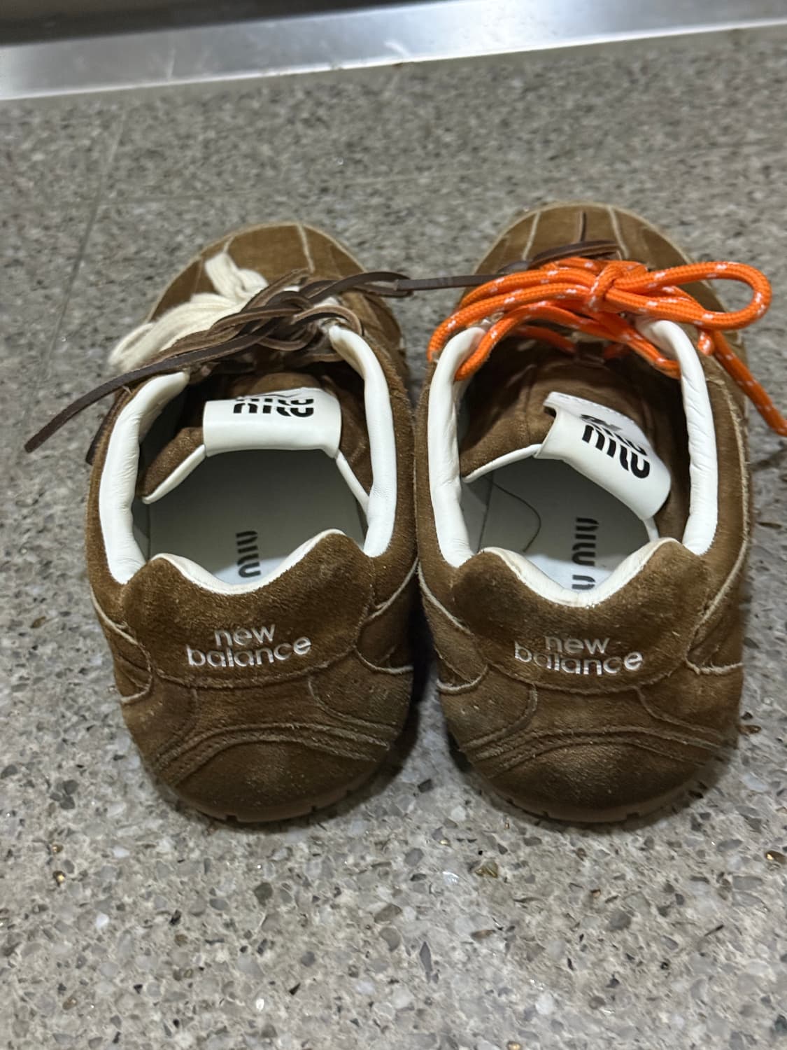 미우미우 x 뉴발란스 530 시나몬 eu43사이즈 상품이미지5