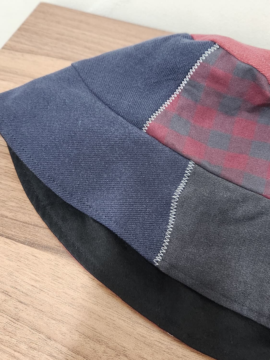 (no.5) 리버시블 패치워크 버킷햇 Navy&Burgundy Mix 상품이미지3