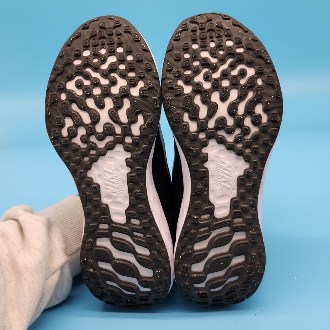 oo 나이키 레볼루션6 아동운동화220  상품이미지2