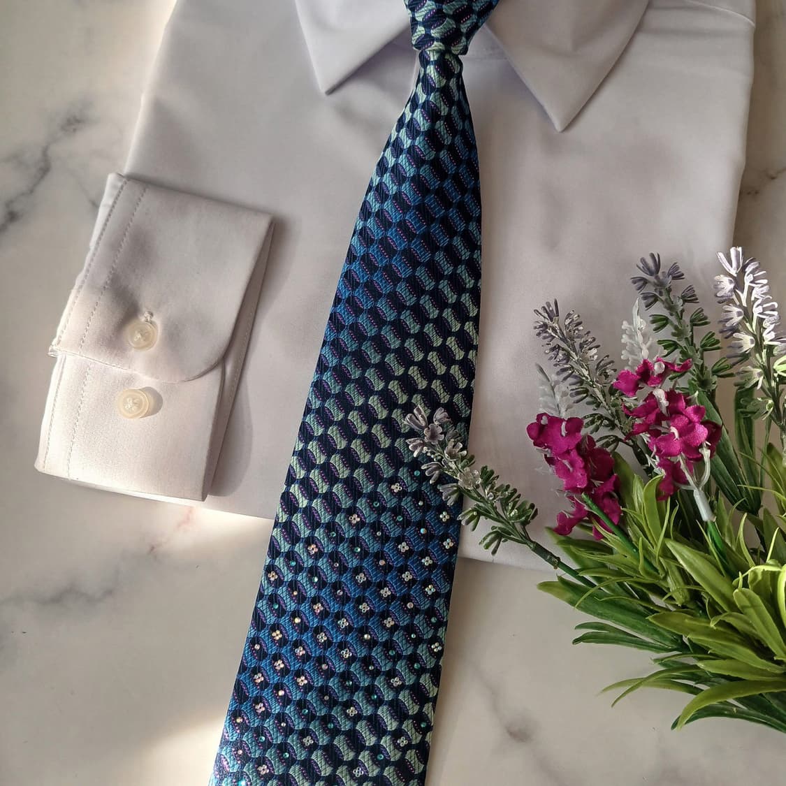 밀라숀 실크 블루 패턴 넥타이 8.8cm A+등급 A19245
 상품이미지5