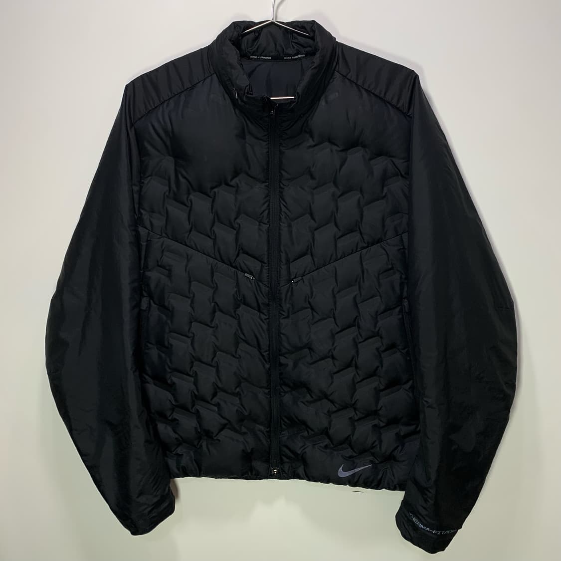 나이키 써마핏 에어로프트 자켓 상품이미지1