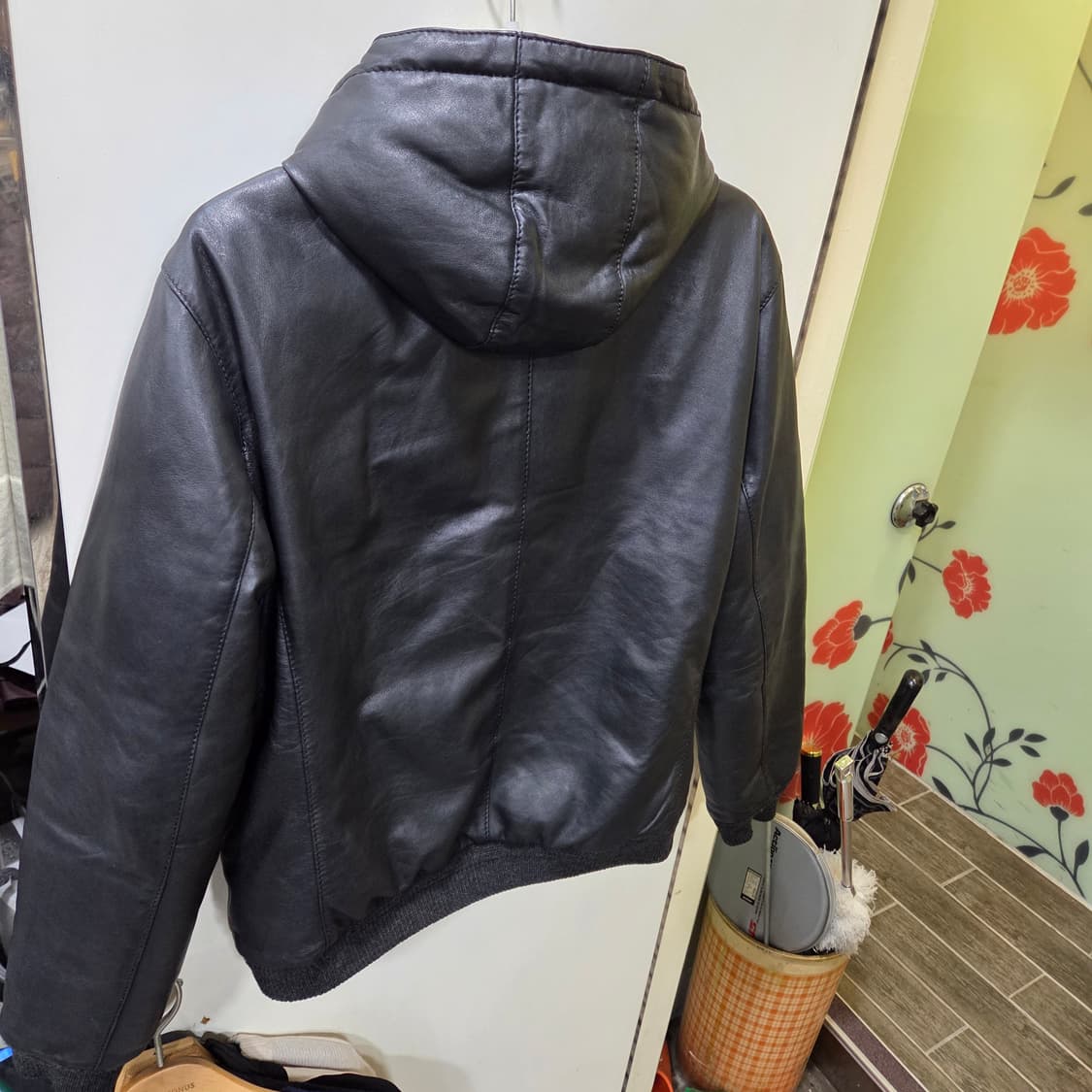 시리즈 가죽 후드 패딩 신상 상품이미지2