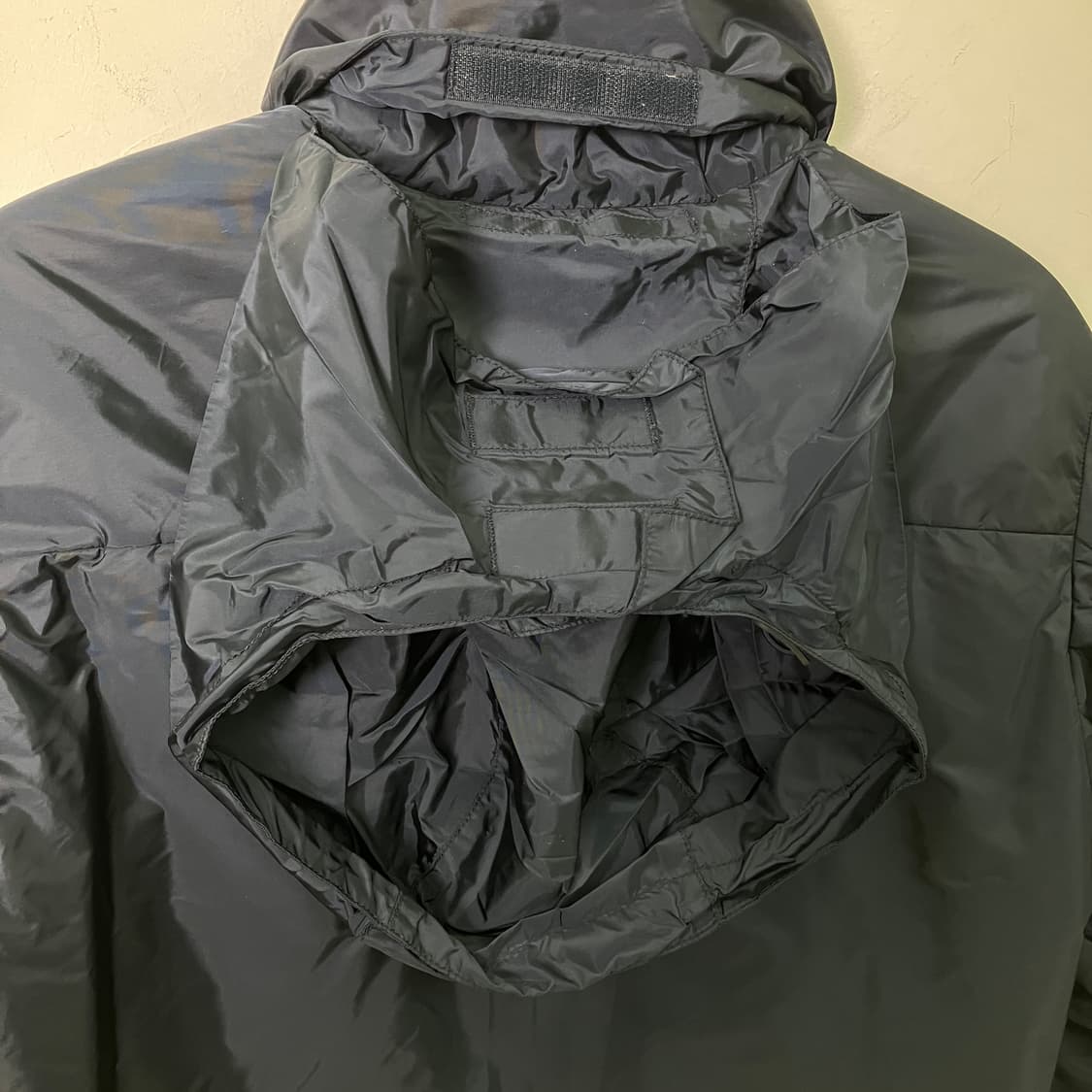 Prada 프라다 네이비 패딩 점퍼  상품이미지7