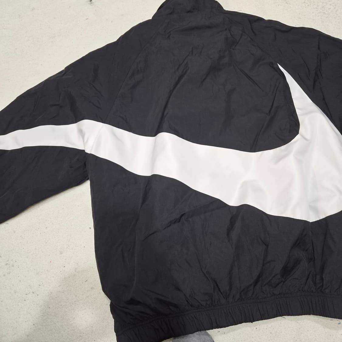 나이키  바람막이L 상품이미지5