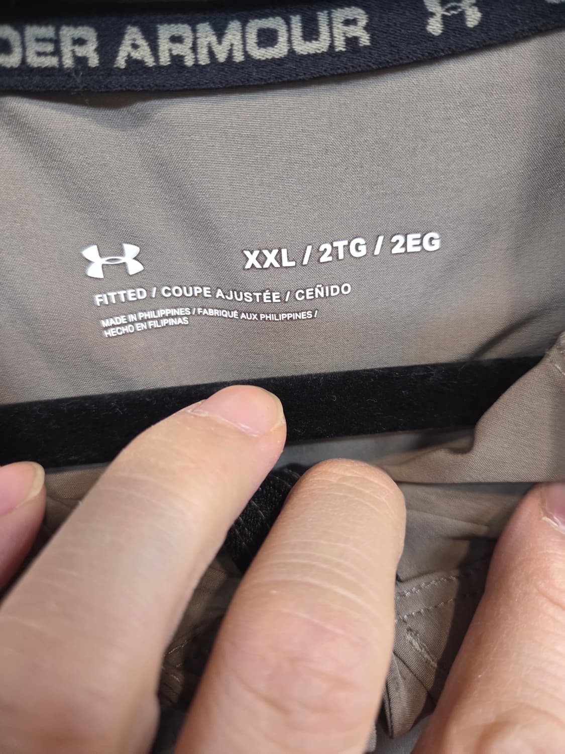 언더아머 배색 바람막이 경량 후드자켓 xxl 상품이미지3