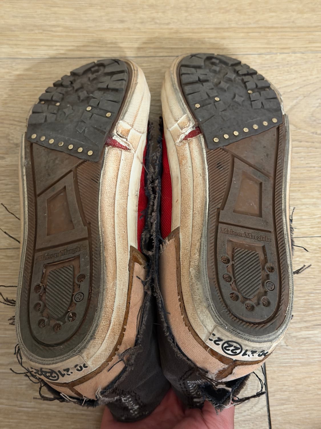 마르지엘라 러브 투 데스 42 상품이미지8