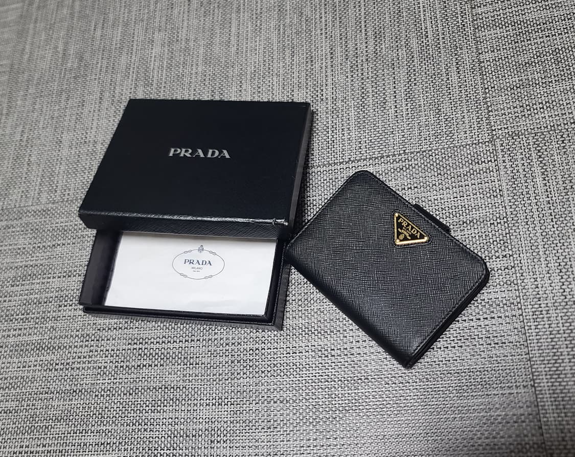 프라다 트라이앵글 사피아노 반지갑 1ml018 상품이미지1