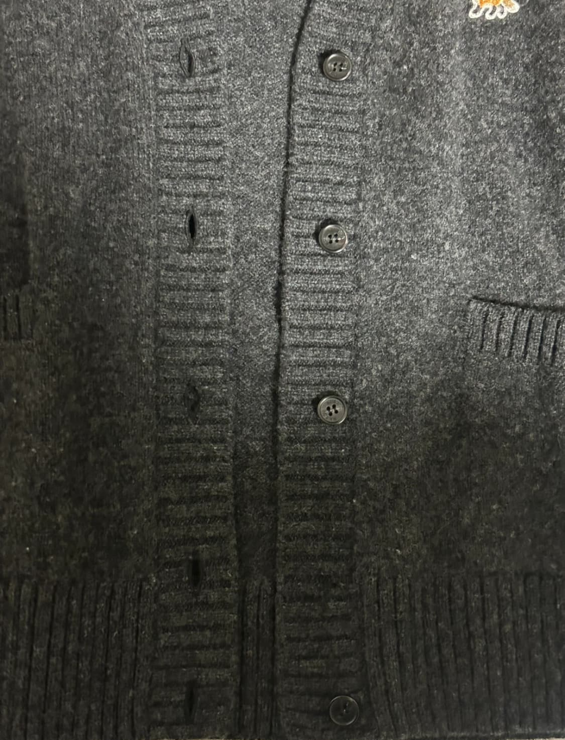 메종키츠네 베이비 폭스 울 V넥 여성 가디건 상품이미지2