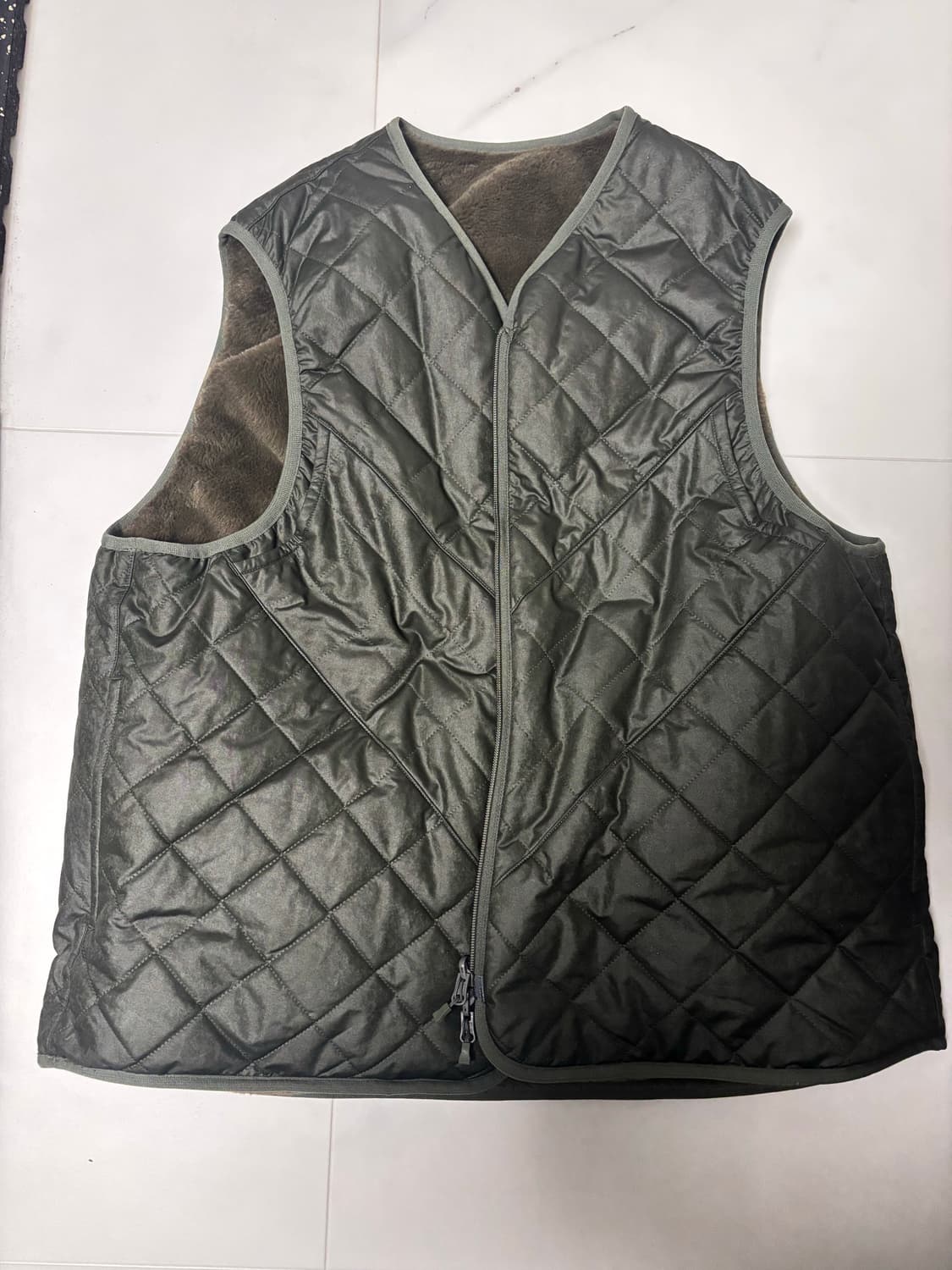 다이와피어39 리버서블 브리티시 헌터 퍼 베스트 XL 상품이미지1