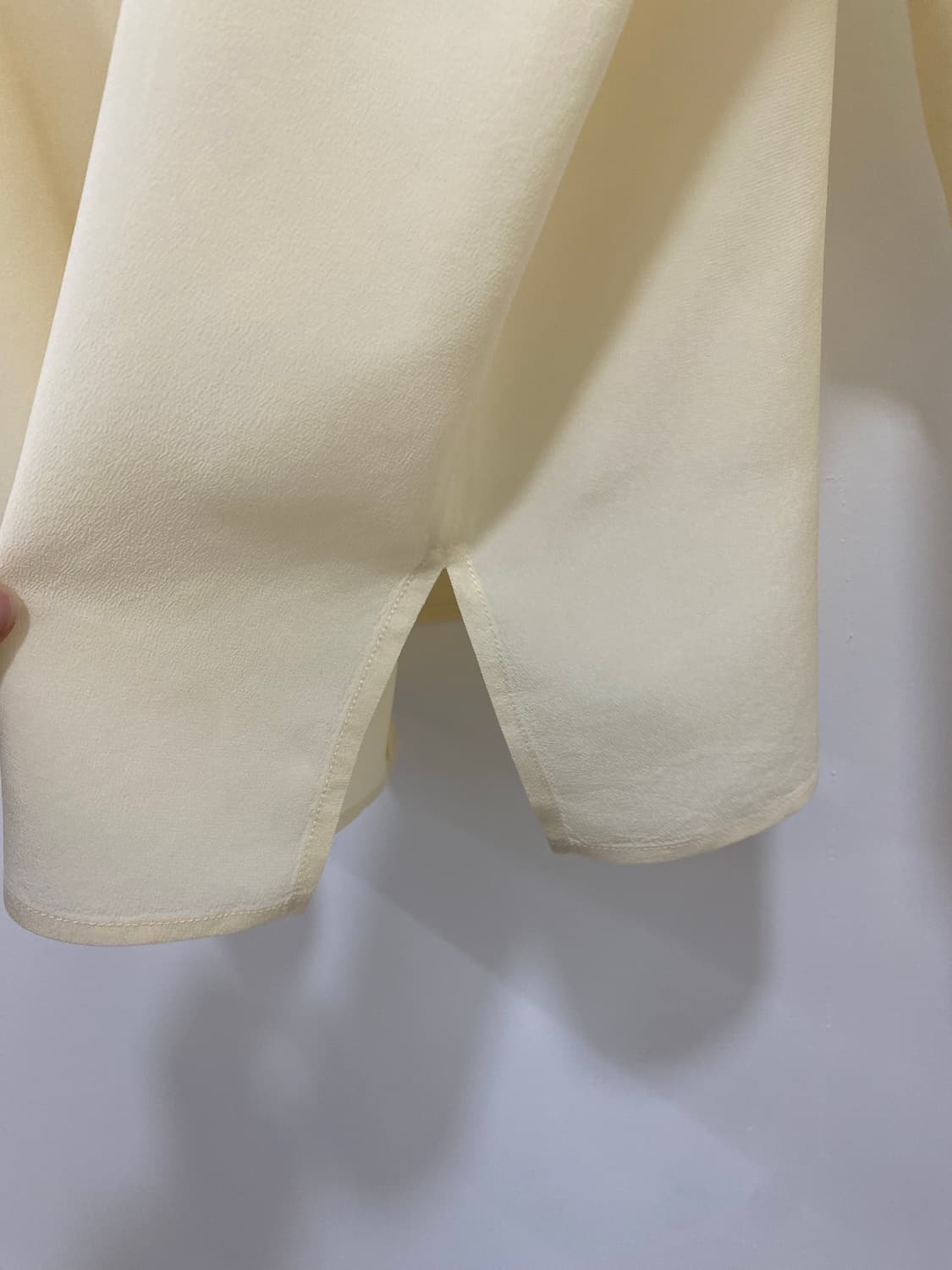 Fendi Cream Silk Blouse  상품이미지6