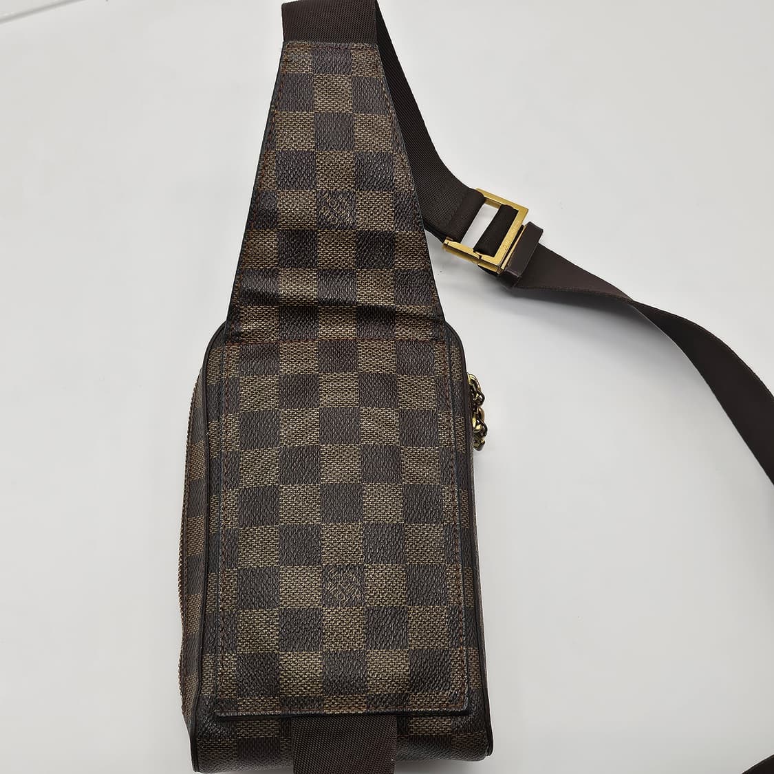 정품 루이비통 제로니모스 힙색 상품이미지3