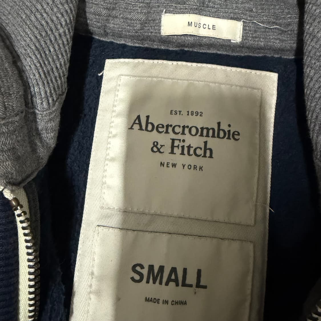 아베크롬비 네이비 후드집업 s 상품이미지3