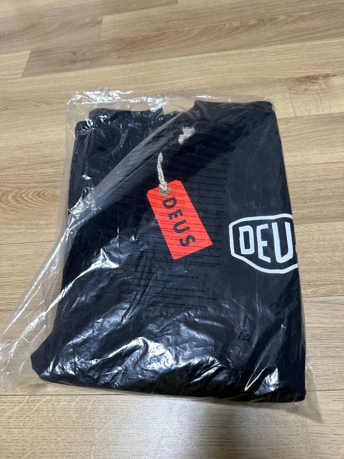 데우스엑스마키나 롱슬리브 M 새상품 상품이미지2