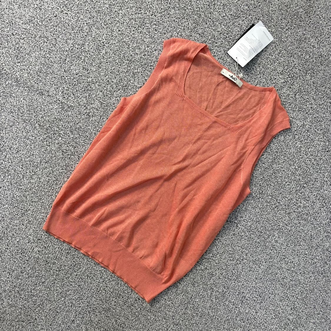 77 새상품 더엣지 스퀘어넥 민소매 니트 0421J 상품이미지1