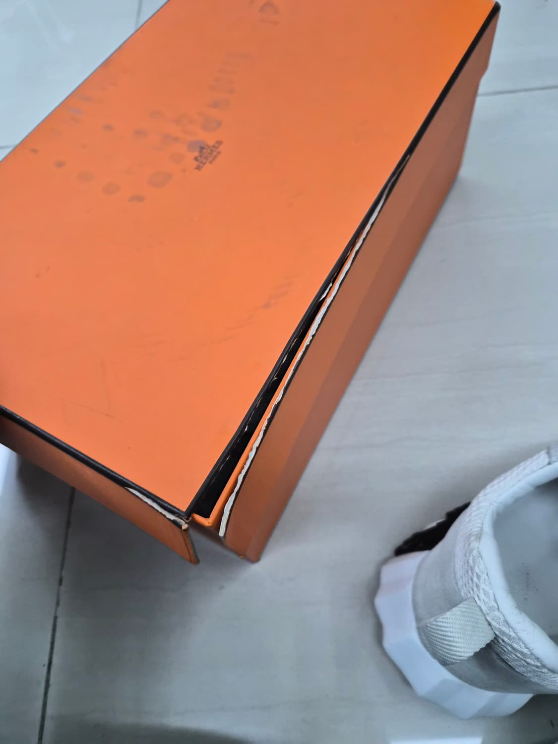 42.5) 에르메스 바운싱 스니커즈 팝니다 상품이미지6