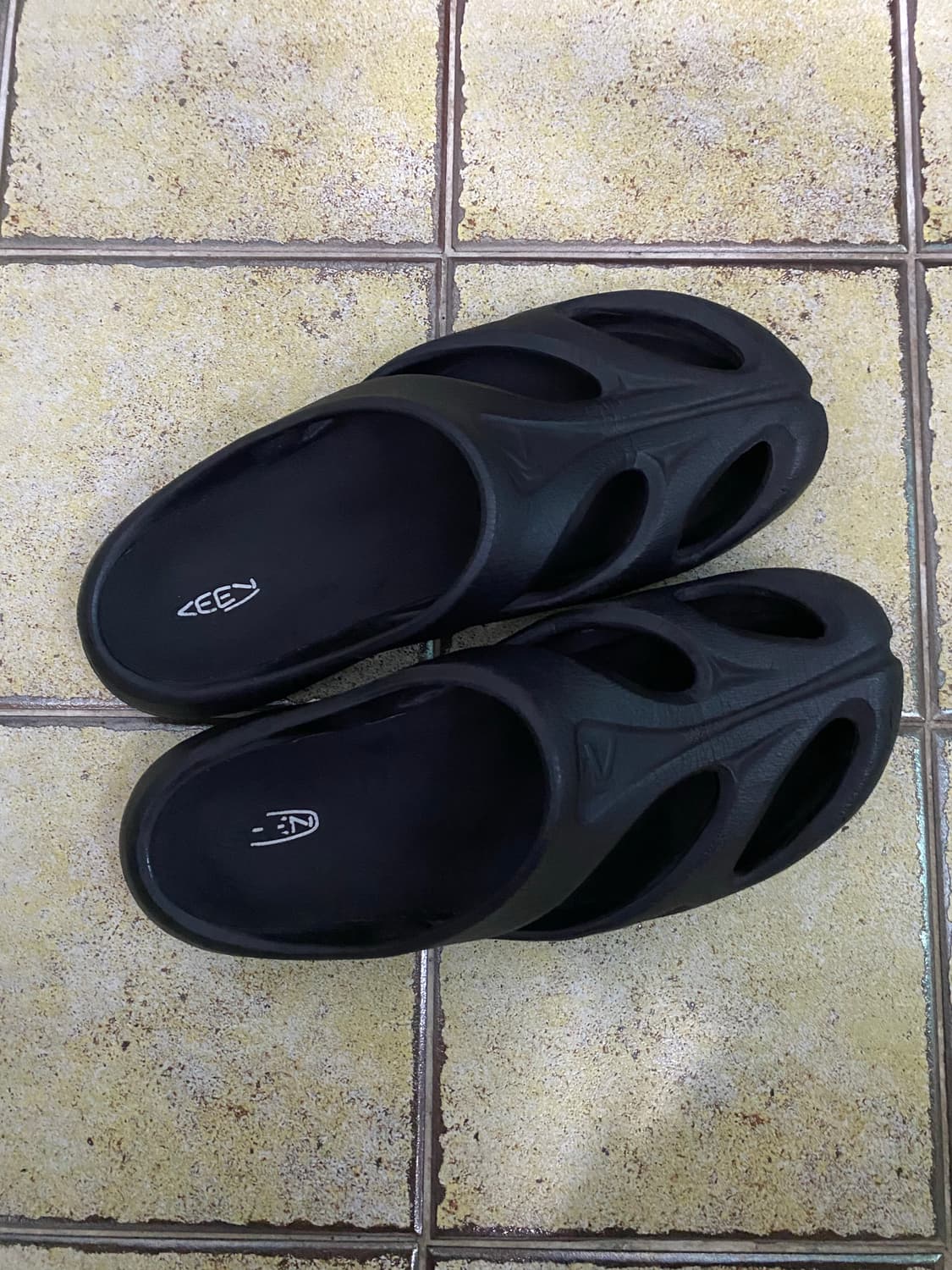 킨 keen 샨티 280사이즈 블랙 상품이미지2