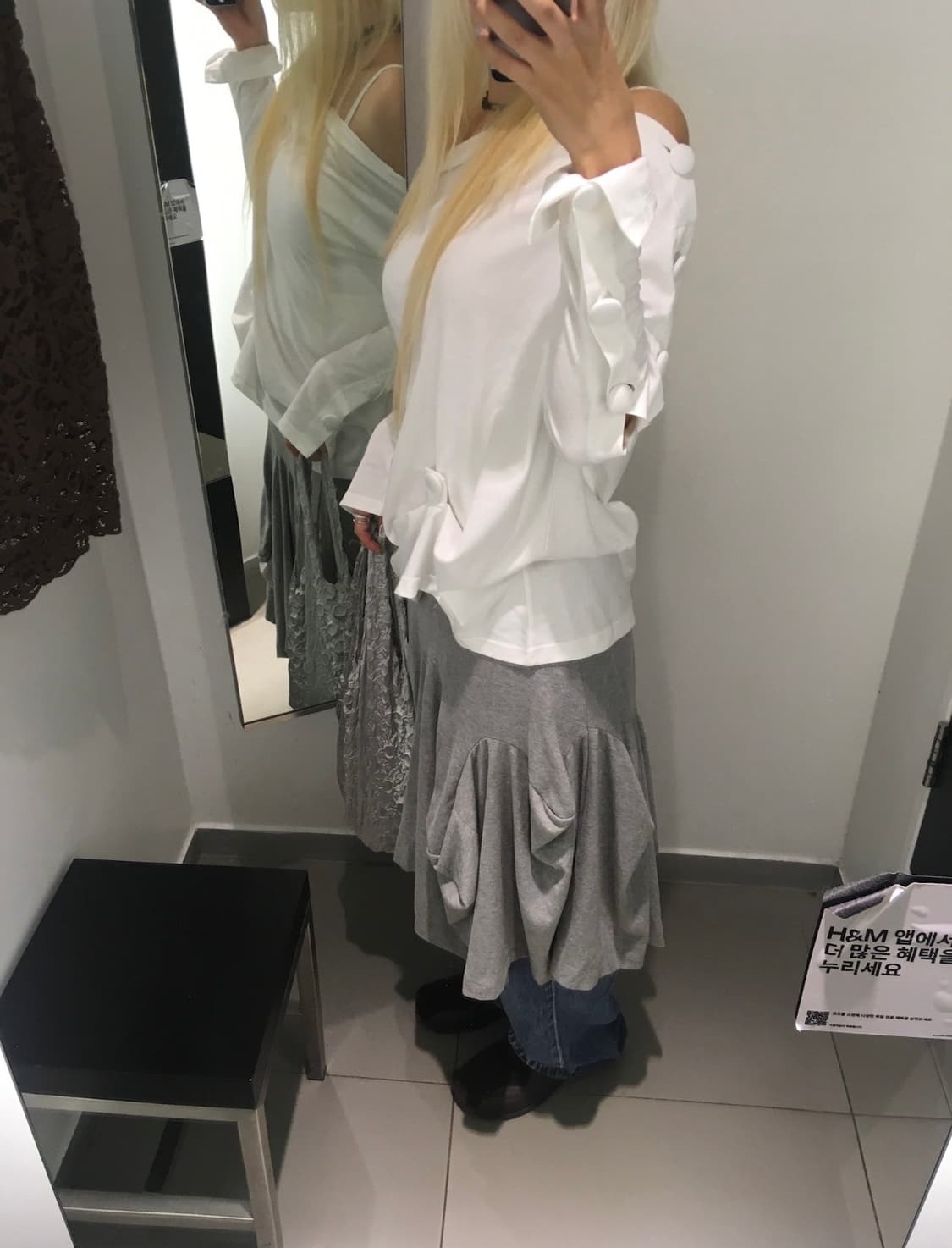 특별 Button Draped Off Shoulder Top 상품이미지1