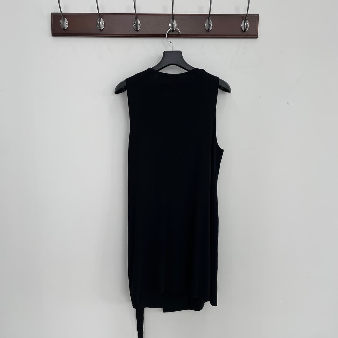 코스 블랙 랩 스타일 끈 나시 원피스 상품이미지7