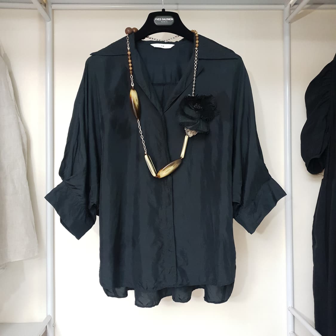 MARNI 마르니 쉬폰실크플라워 우드비즈 아크릴 조형장식 체인 목걸이 상품이미지1