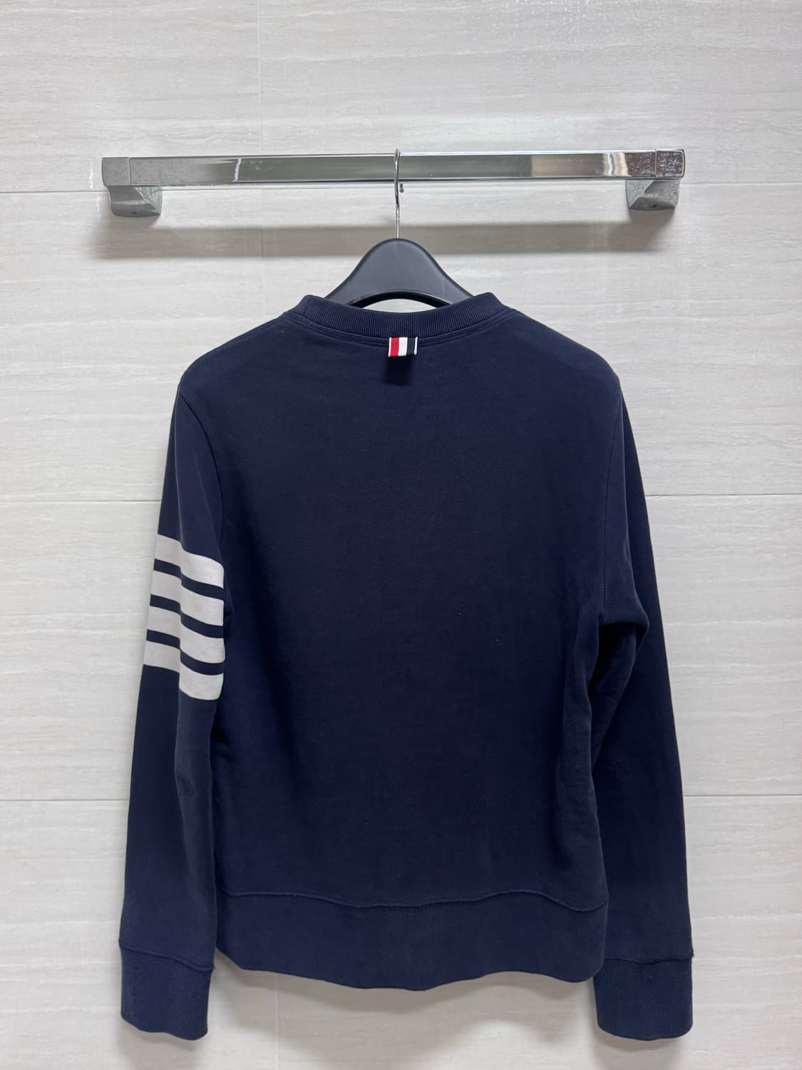 톰브라운 1사이즈 맨투맨 상품이미지2