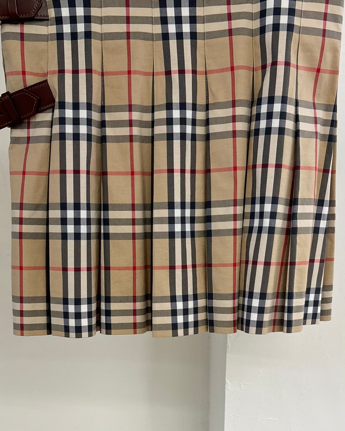 버버리 플리츠 미니 킬트 스커트 상품이미지3