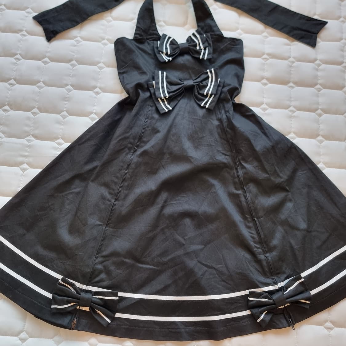 바디라인BODYLINE 블랙 세일러 리본 홀터 원피스 상품이미지3