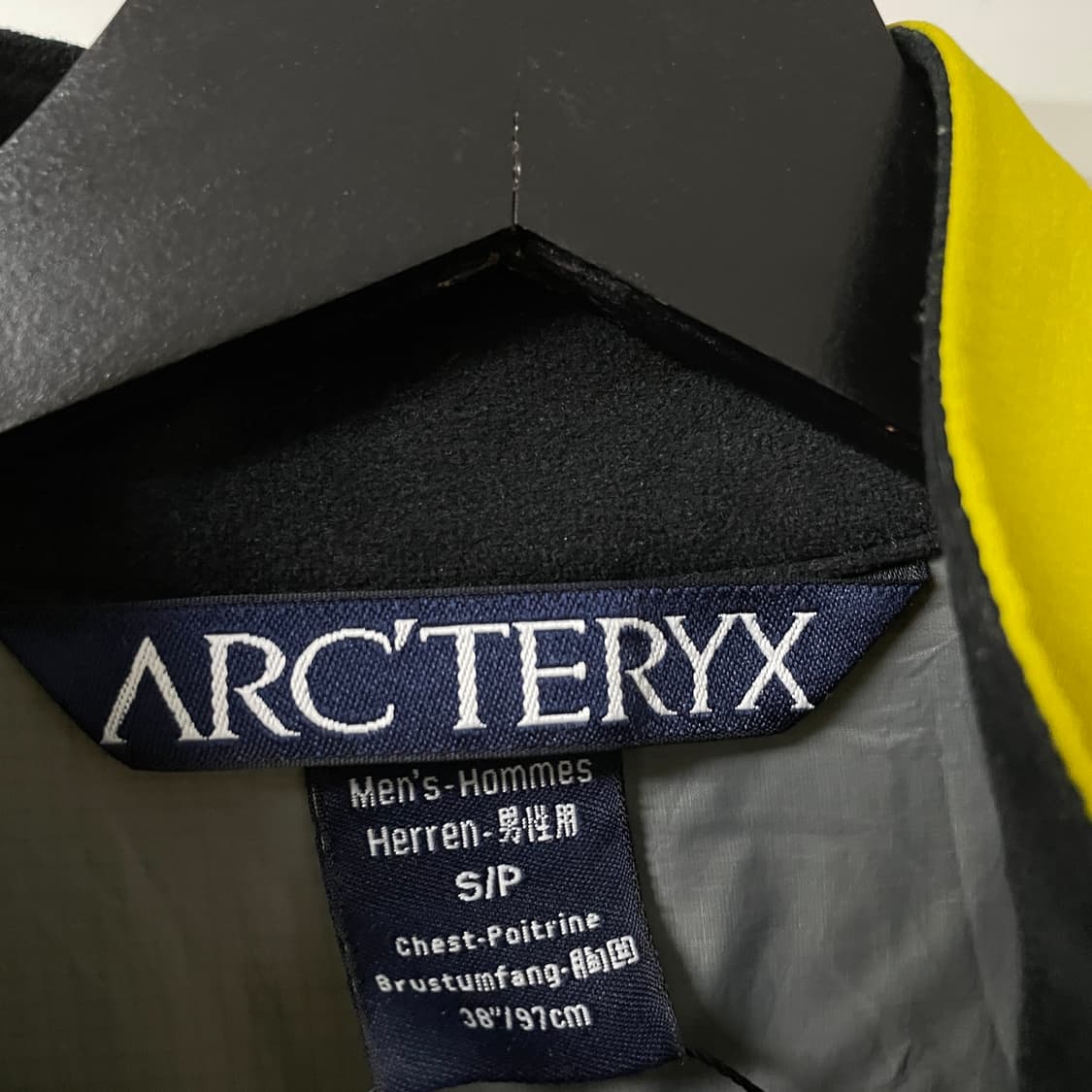 아크테릭스 자켓 옐로 S 상품이미지5