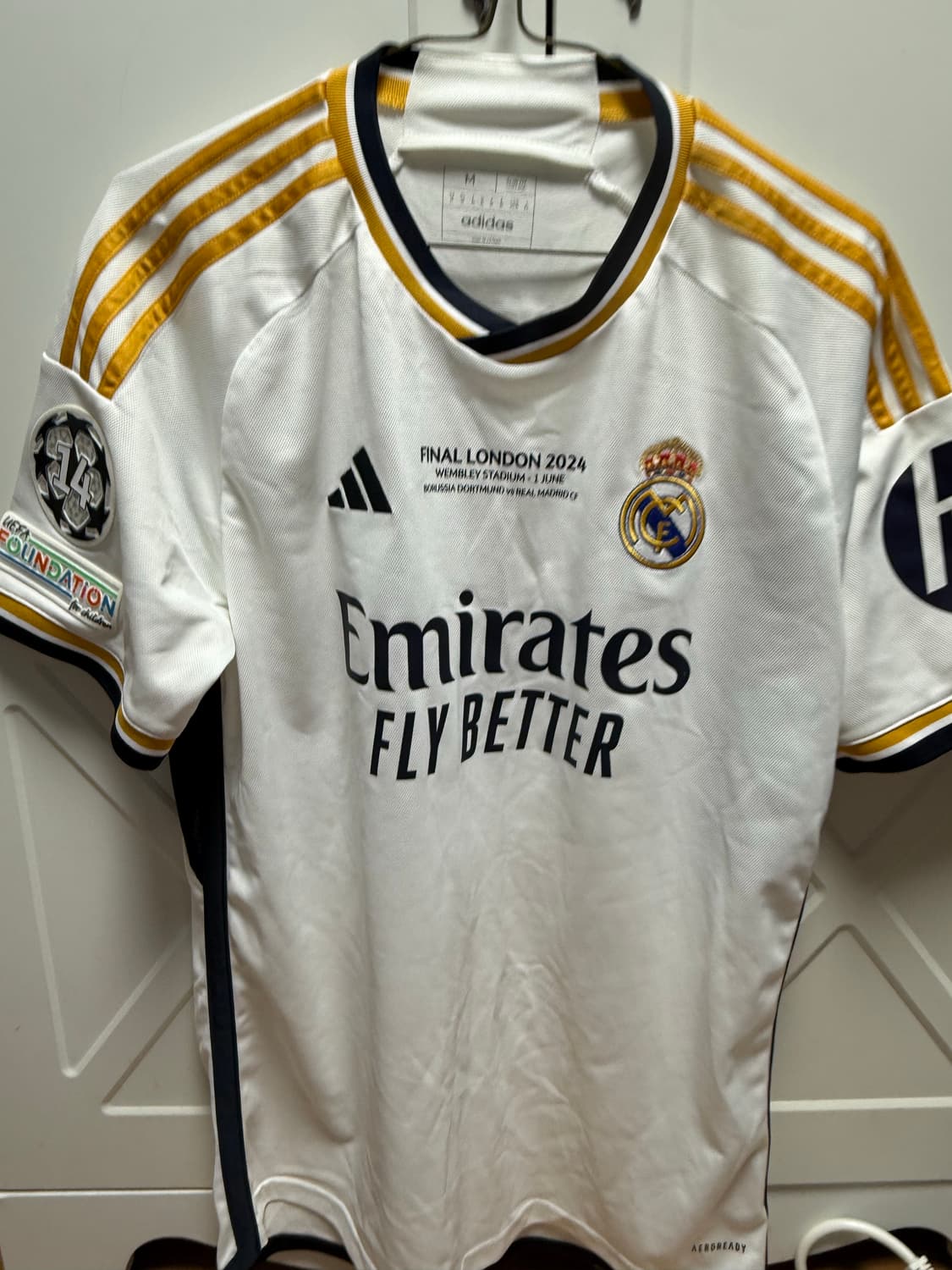 23-24 레알 마드리드 모드리치 유니폼 상품이미지1