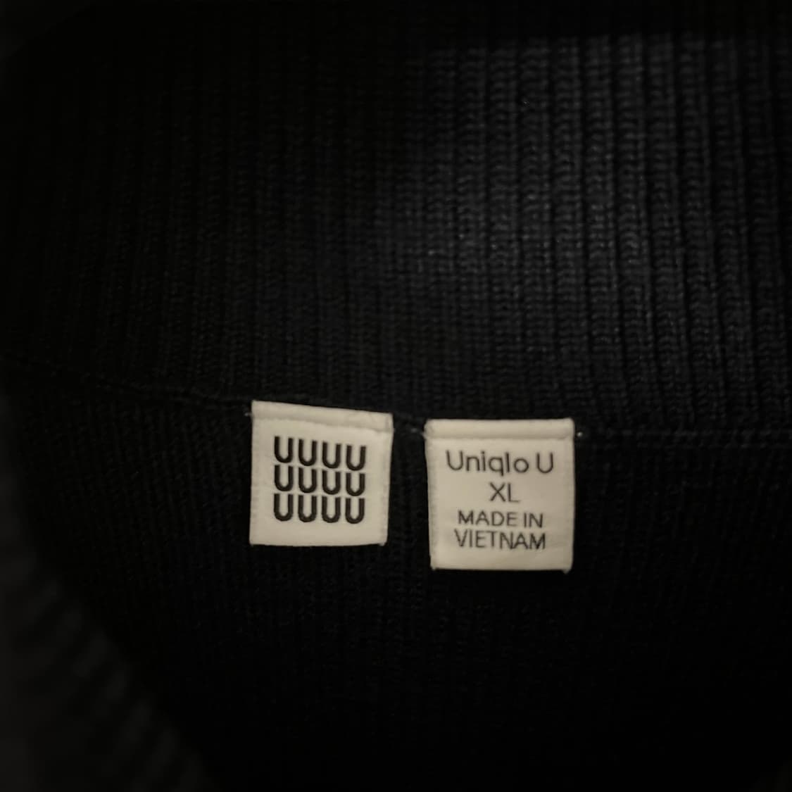 17FW 유니클로U 르메르 핑거홀 터틀넥 스웨터 XL 상품이미지4