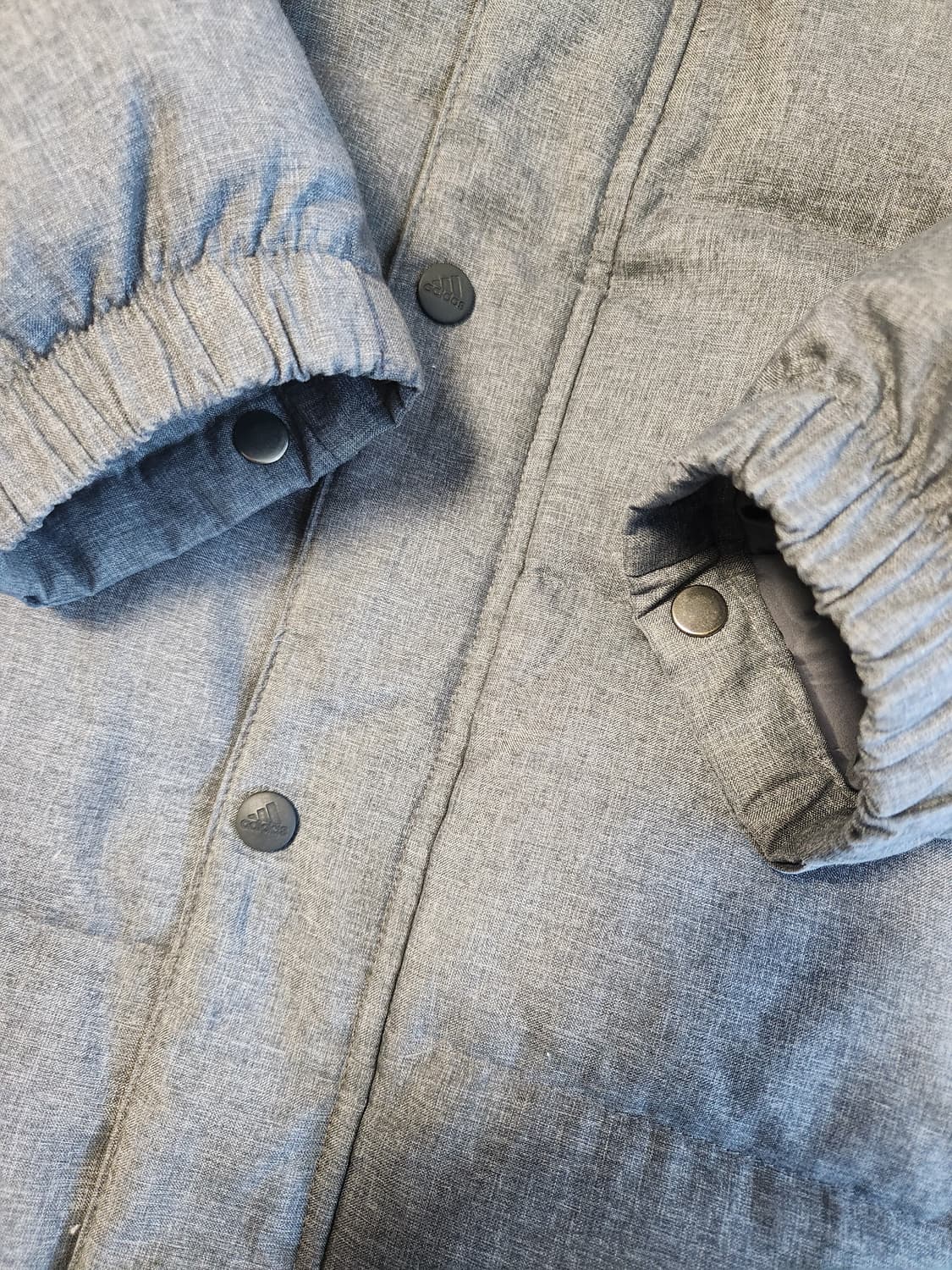 아디다스 남여공용DD70 울렌 덕다운 패딩 방풍 자켓 사이즈90(s)

 상품이미지5