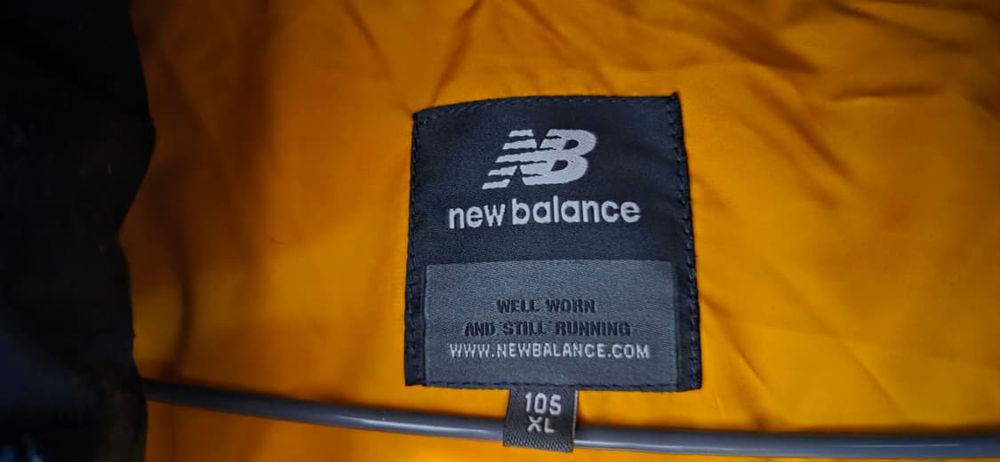 뉴발란스 구스다운 패딩 XL 105사이즈
택포 상품이미지8