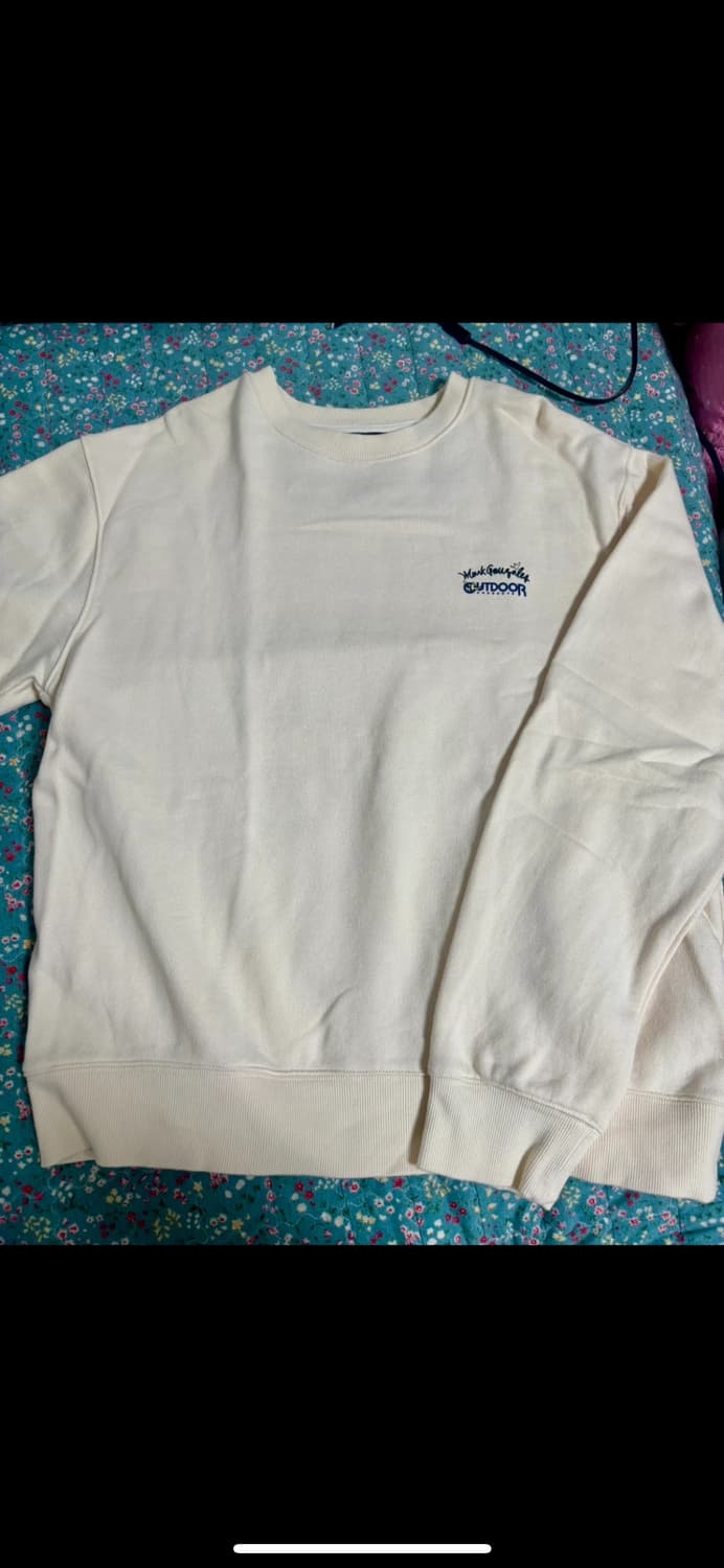 정품 아웃도어 마크곤잘레스 콜라보 맨투맨 상품이미지2