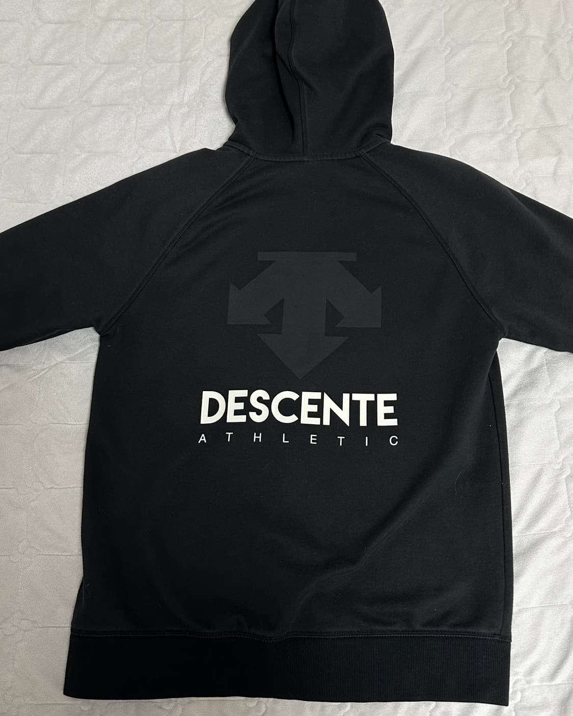 데상트 후드집업 블랙 M 상품이미지2