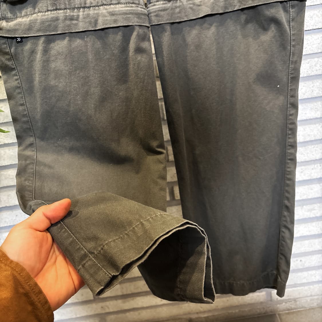 WINDRIVER 아웃도어 컨버터블 카고팬츠 투웨이 유틸포켓 디테일 카키 상품이미지5