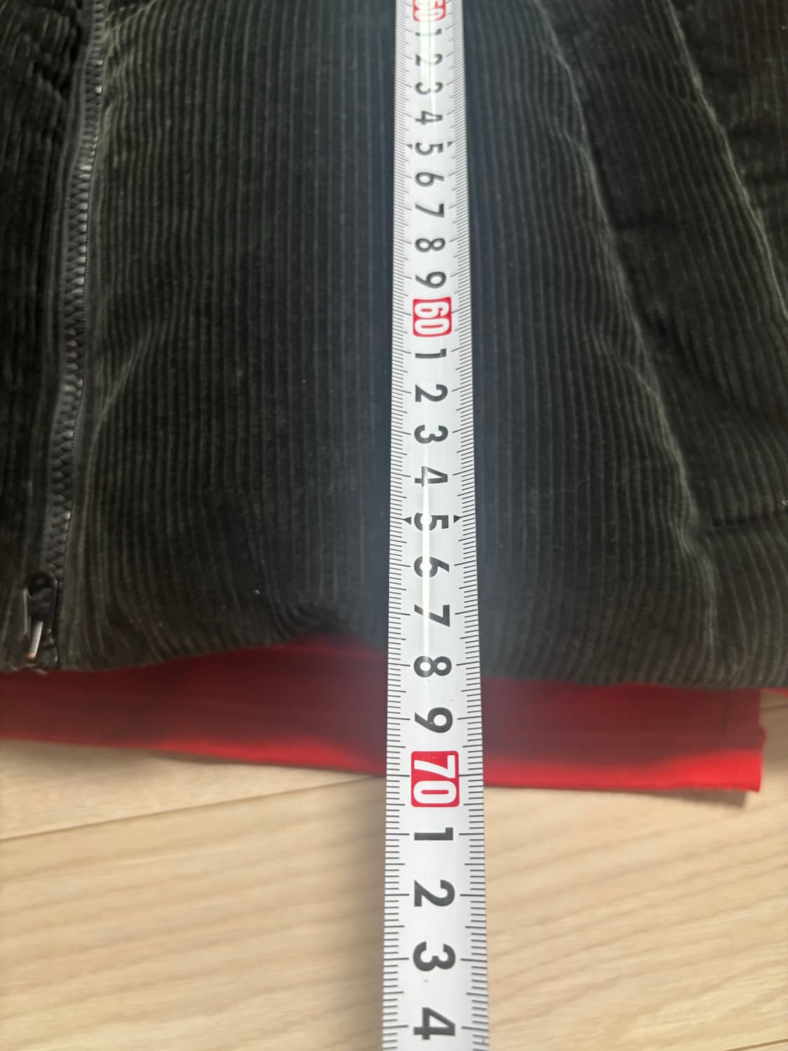 엄브로 루즈핏 코듀로이 덕다운 패딩 상품이미지4