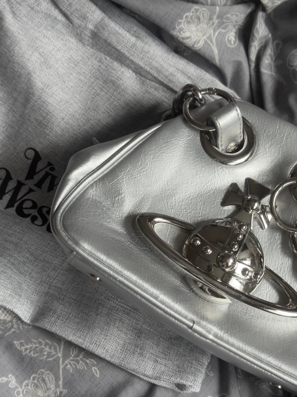 비비안웨스트우드 실버 야스민백 상품이미지2