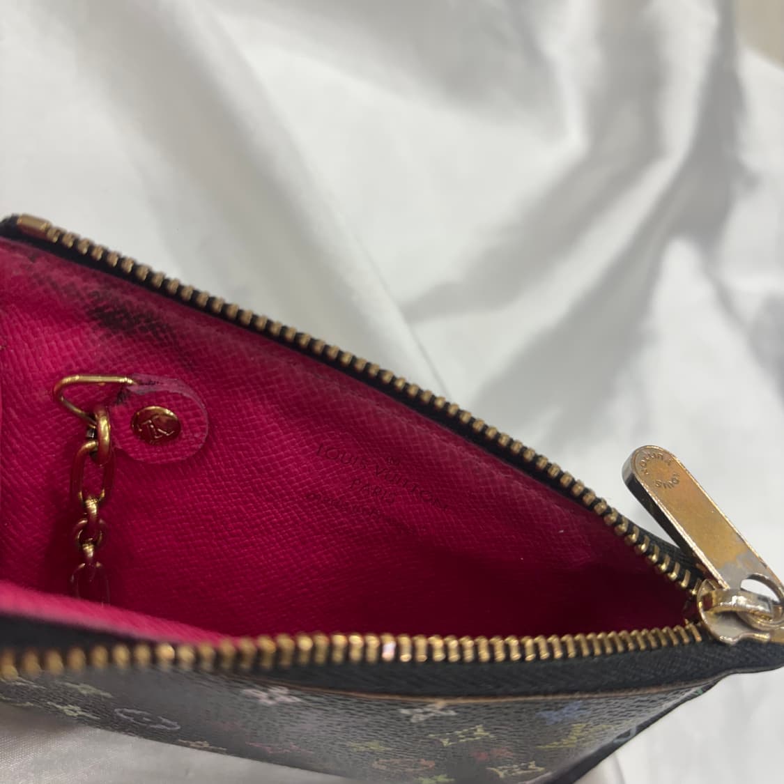 루이비통 무라카미 멀티컬러 블랙 키체인 지갑 상품이미지8