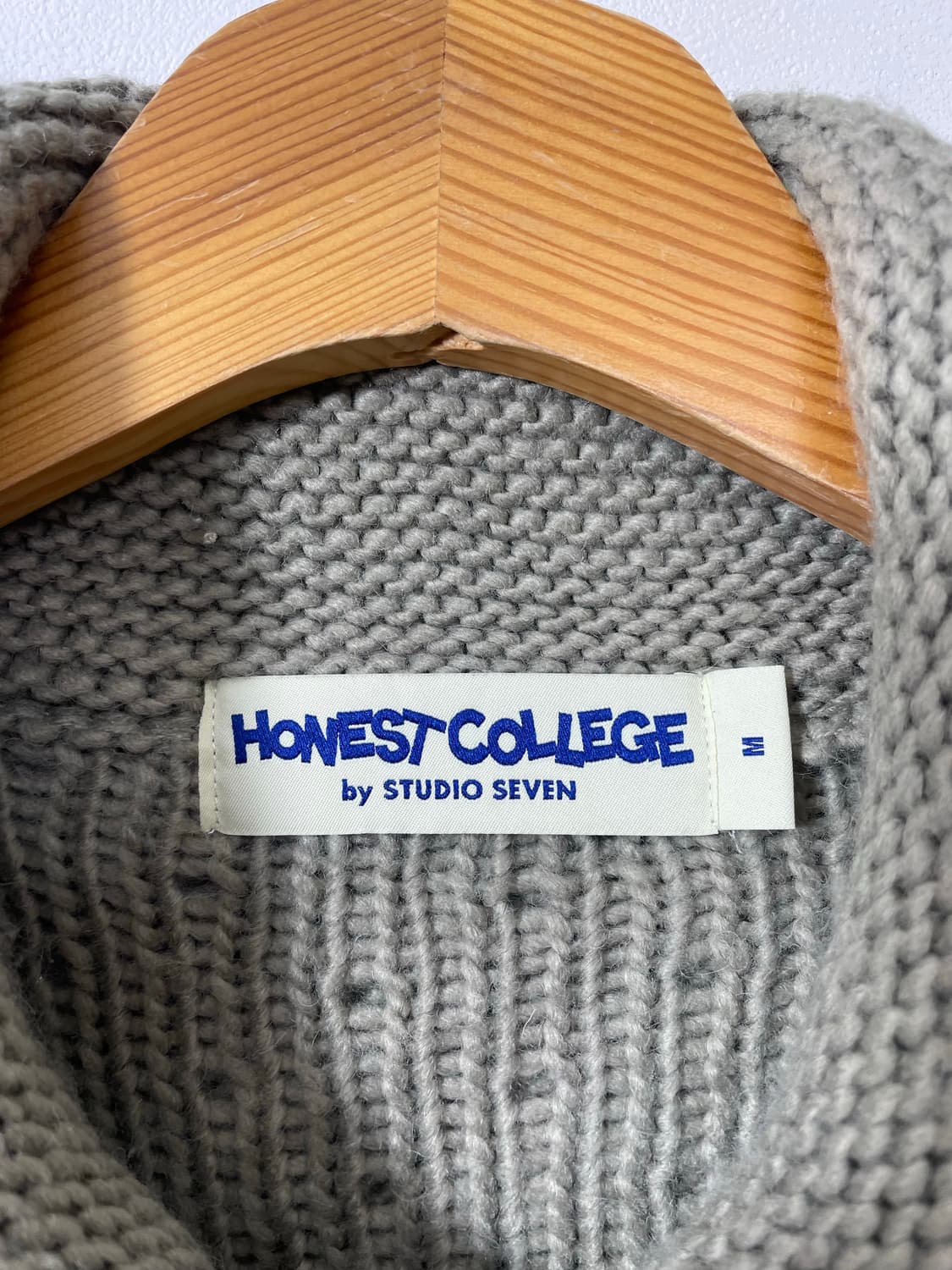 지유스튜디오세븐 백로고 헤비 가디건 M - K9 상품이미지4