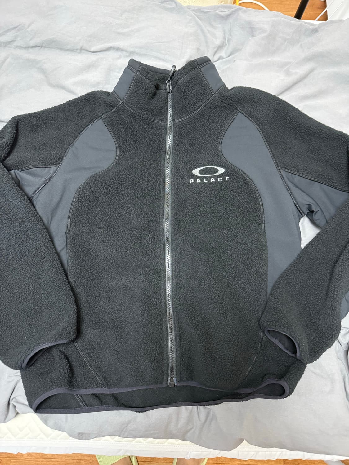 [L] 팔라스 x 오클리 플리스 블랙 상품이미지1