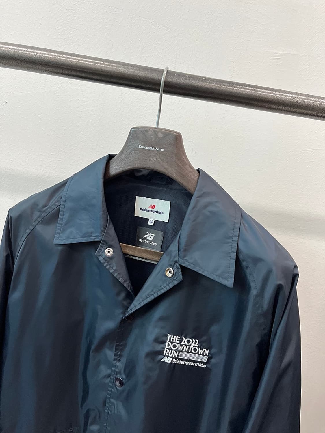 105) 뉴발란스x디스이즈네버댓 나일론 셔켓  상품이미지3