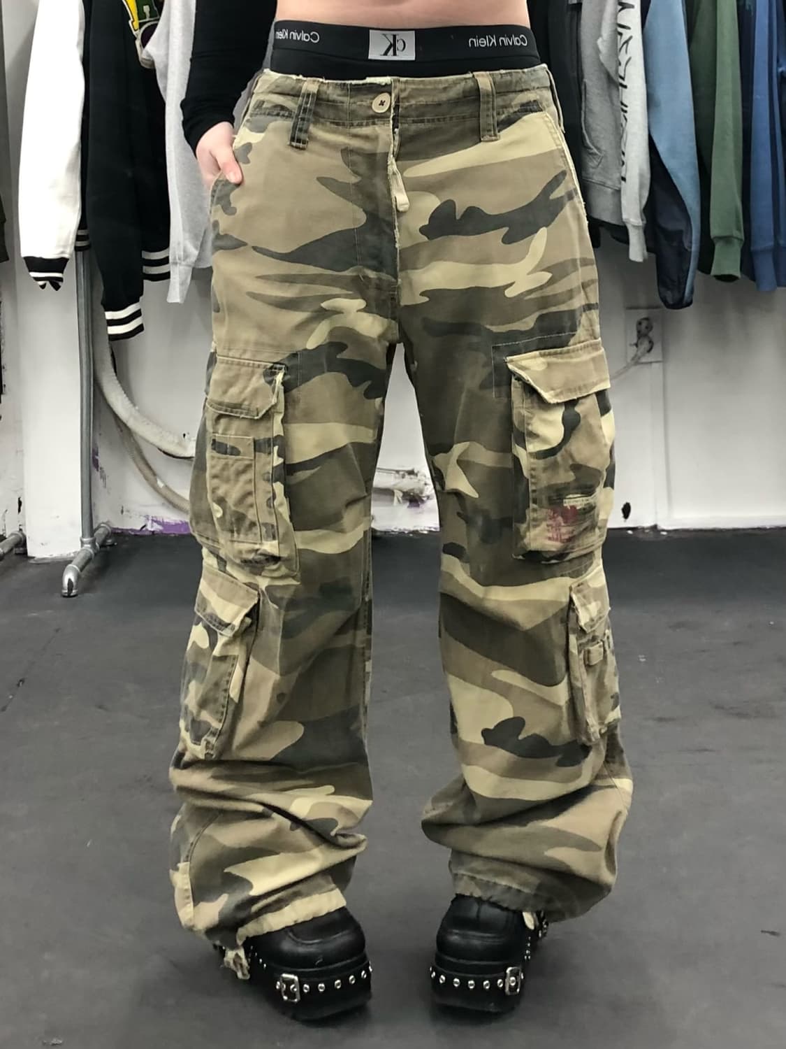 VTG 멀티포켓 카모 카고팬츠 상품이미지2