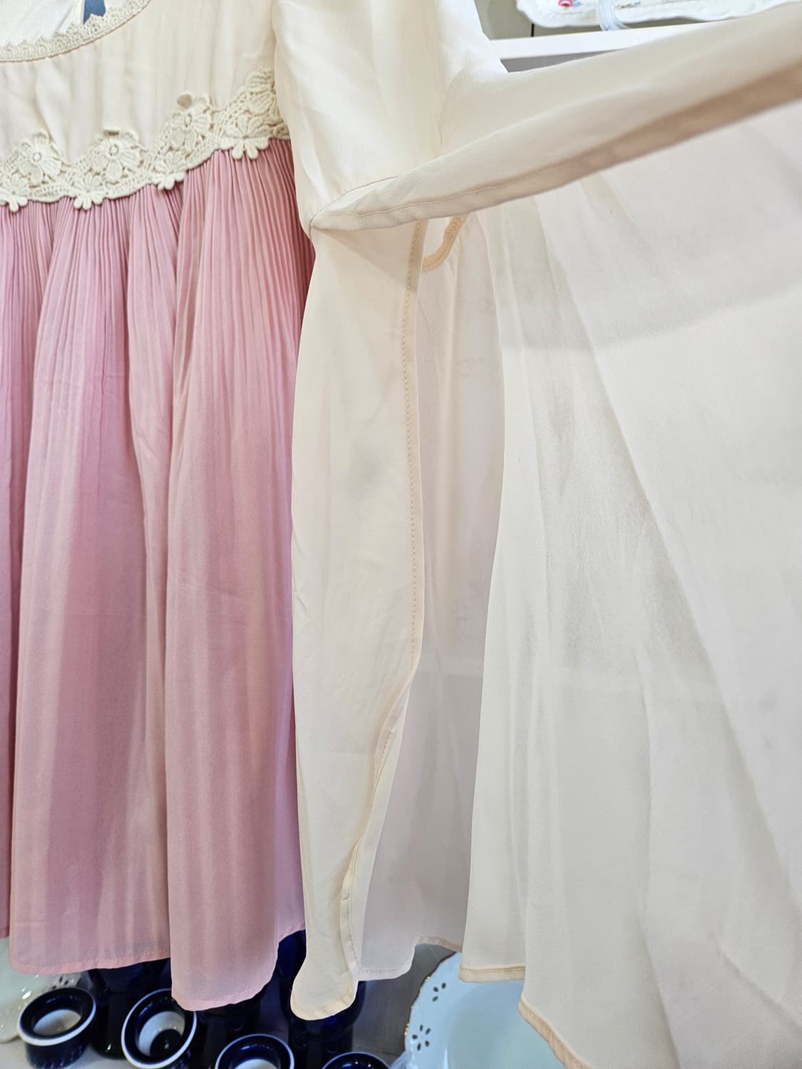 레이스 플리츠 배색 미니원피스 상품이미지5