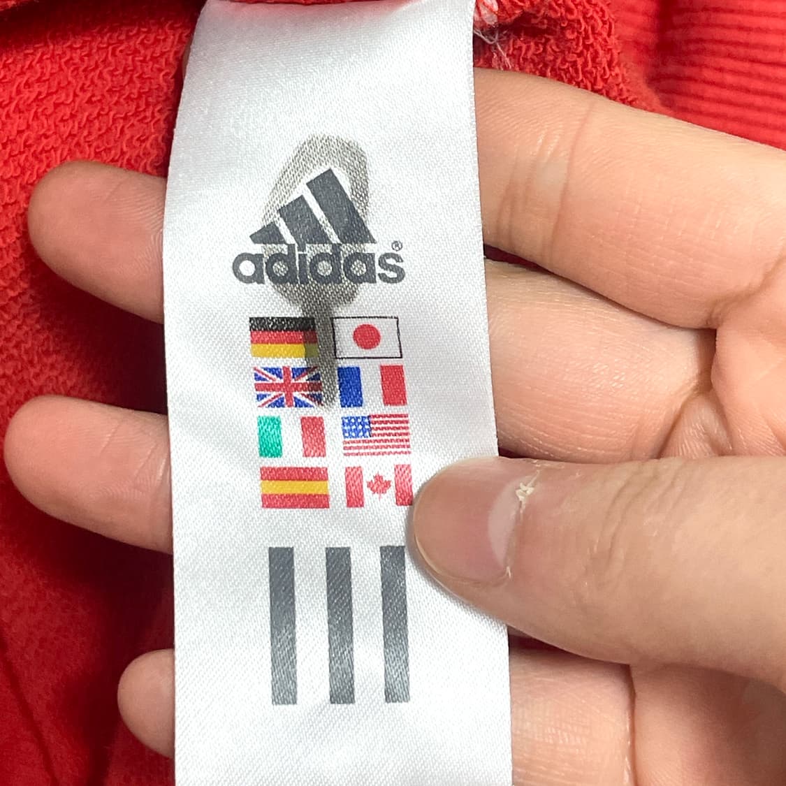 아디다스 삼각로고 레드 맨투맨 남성105 상품이미지5